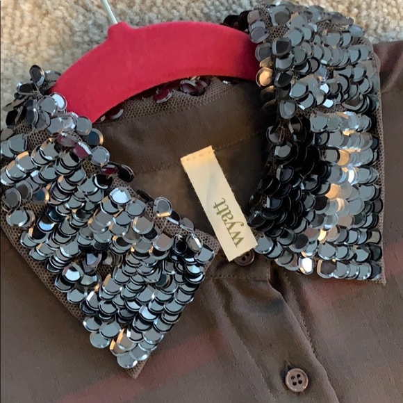 💕HP💕Wyatt Grey sequin collar sheer button down blouse - Picture 5 of 16